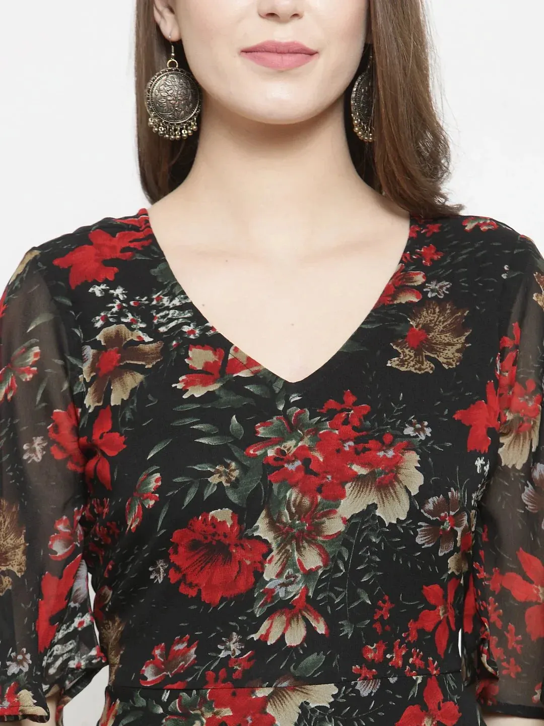 Women Black & Red Floral Printed Gorgette Flared Kurta